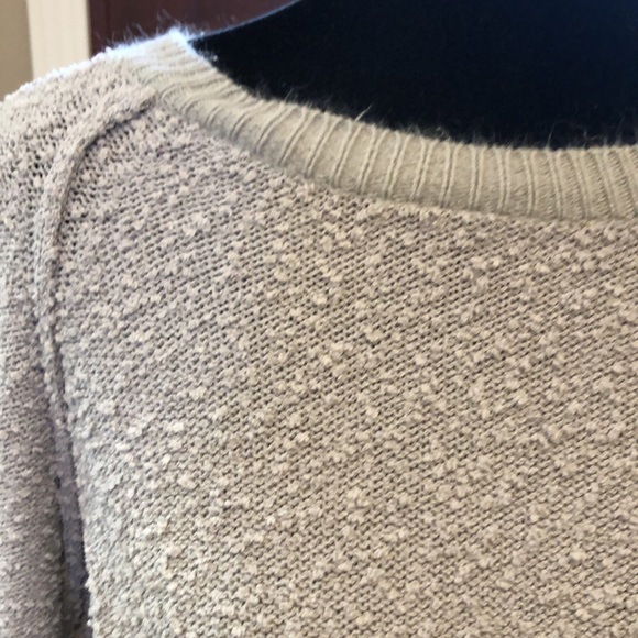 Light gray long sleeve sweater/ sweatshirt. Size medium. - Picture 2 of 4